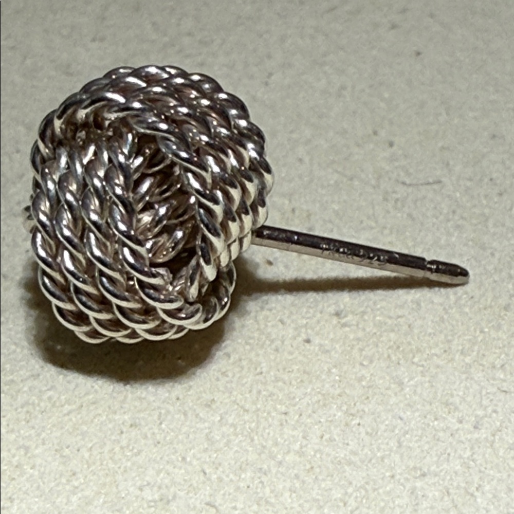 Tiffany & Co. 925 sterling silver single earring - Picture 3 of 7